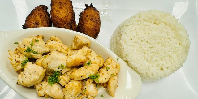 Pollo Al Ajillo