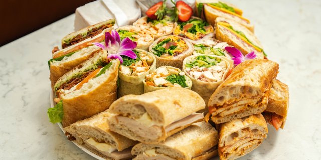 Devon's Assorted Specialty Sandwich Tray