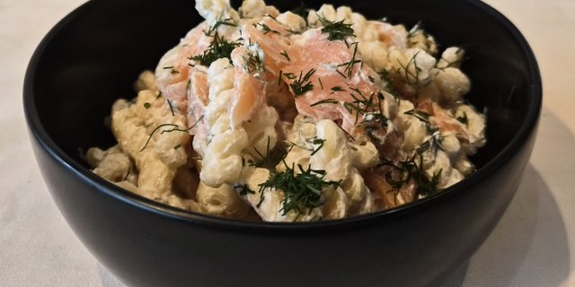 Smoked Salmon Pasta Salad