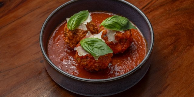Mommy's Beef Meatballs Pan