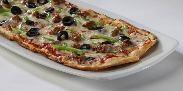 Italian Sausage Flatbread