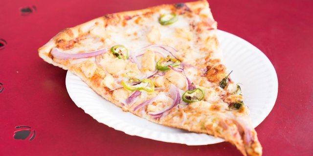 Gluten-Free Spicy BBQ Chicken Pizza