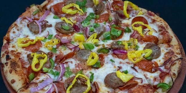 12" Supreme Pizza