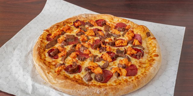 Mama Supreme 3 Pizza