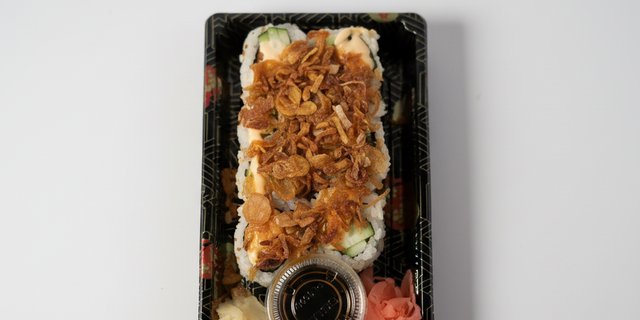 Crunchy Shallot Roll