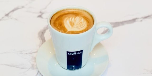 Almond Milk Latte