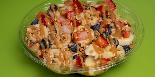 So Level Top Acai Bowl