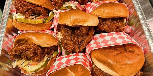 Hot Chicken Sandwich Platter
