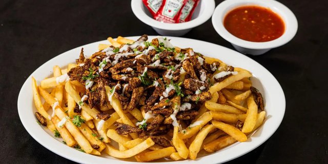 Vegan Shawarma Fries