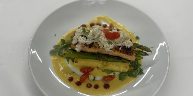 Cajun Salmon Oscar