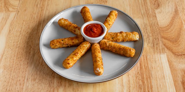 Mozzarella Sticks