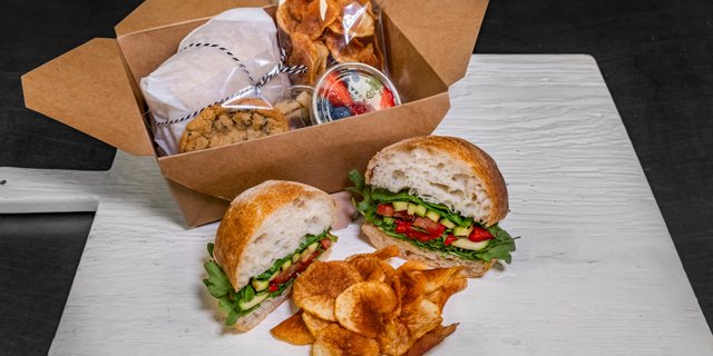 Veggie Sandwich Boxed Lunch