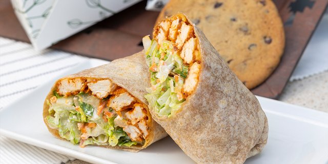 Buffalo Chicken Wrap Boxed Lunch