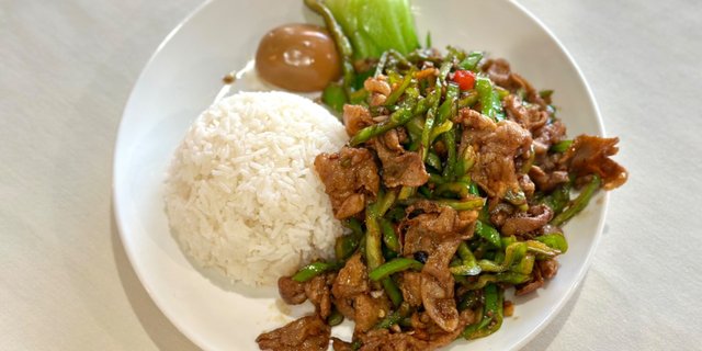 Sauteed Pork Belly w/ Hot Pepper Rice Box