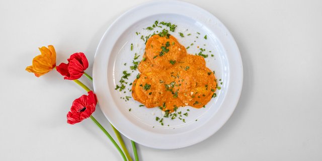 Ravioli W/ Sauce