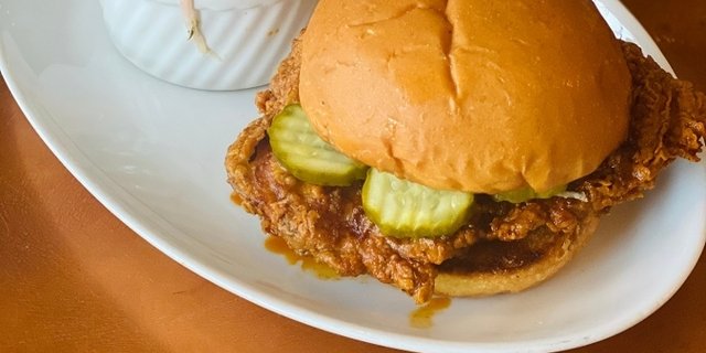 Hell's Chicken Sandwiches & Sides Package