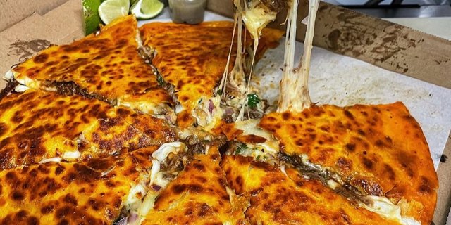 Quesapizza Fiesta