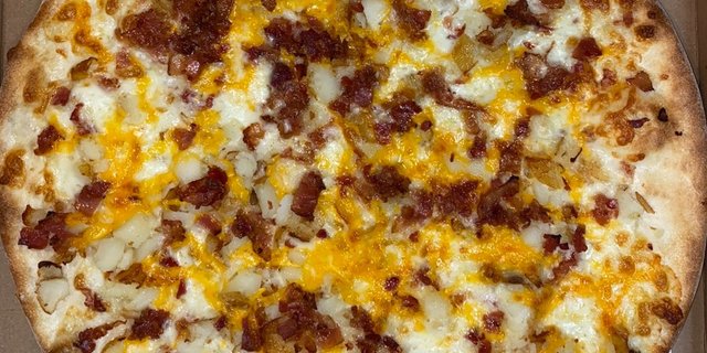 Potato Skins White Pizza