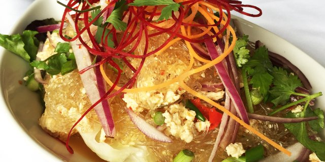 Glass Noodle Salad (Yum Woon Sen)