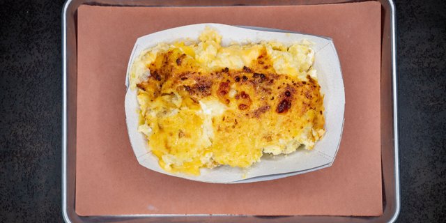 Cheesy Mashed Potatoes