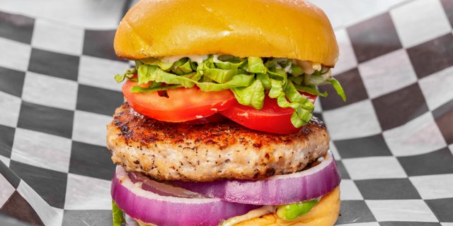 Ellie Burger