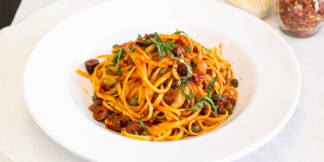 Linguine Puttanesca