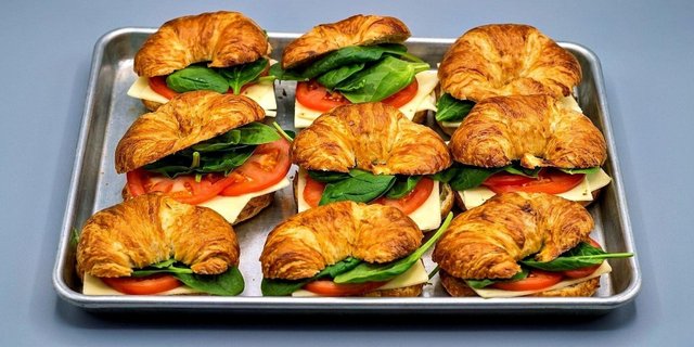 Mumu's Breakfast Croissant