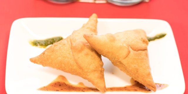 Chicken Samosas