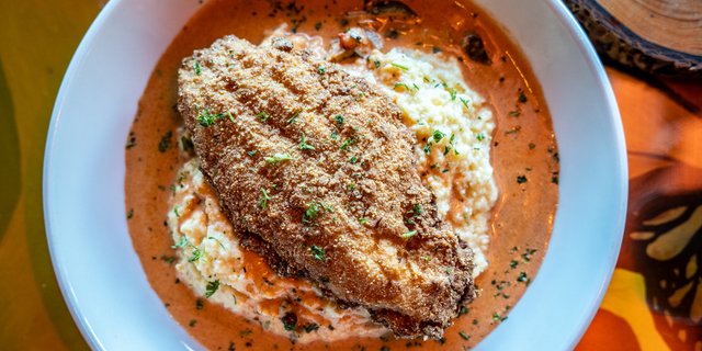 Catfish & Grits