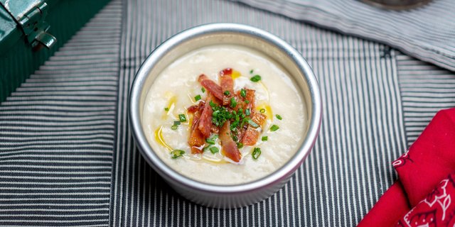 Corn Chowder W/ Chive & Bacon