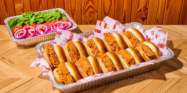 Buffalo Chicken Sliders
