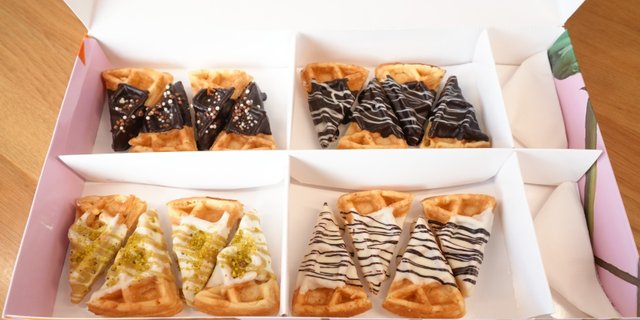 Mini Waffles Tray