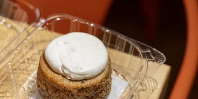 Vegan Banana Cake