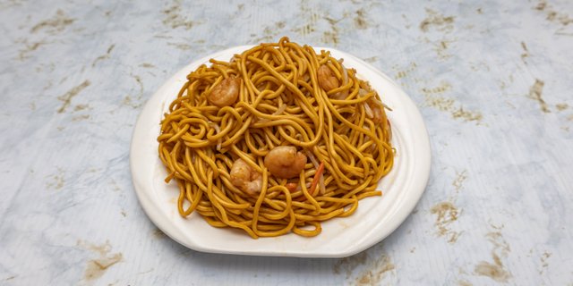 Shrimp Lo Mein Tray