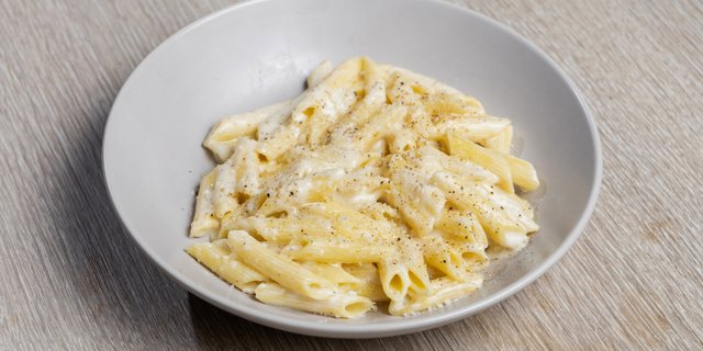 Penne Alla Panna Boxed Lunch