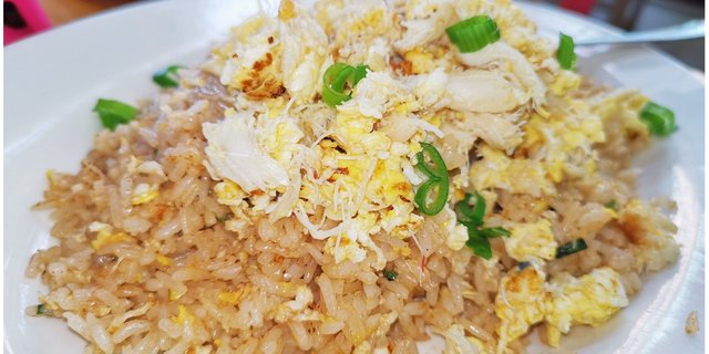 Crab Meat Fried Rice Half Tray