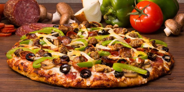 The Everest Pizza