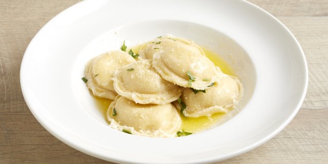 Individual Pasta w/ Butter & Grated Parmigiana