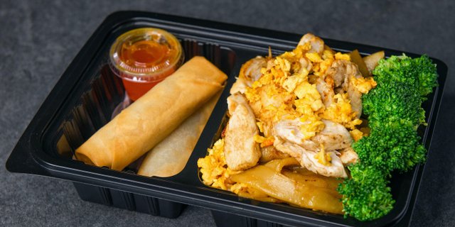 Chicken Pad See Ew Boxed Lunch