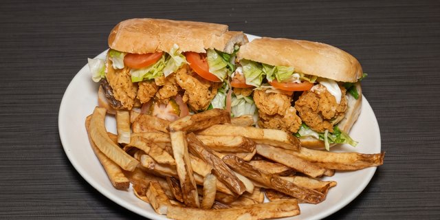 Fried Shrimp Po' Boy