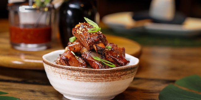 Sticky Pork Riblets Appetizer