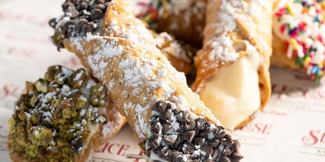 Cannoli