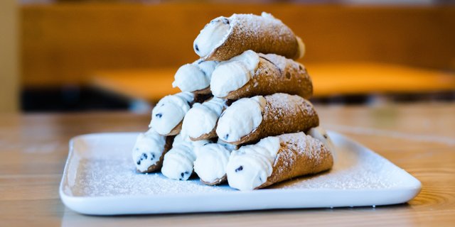 Mini Homemade Cannoli