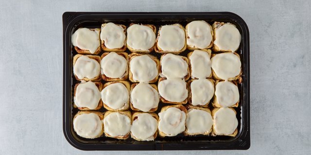 Mini Cinnamon Roll Tray