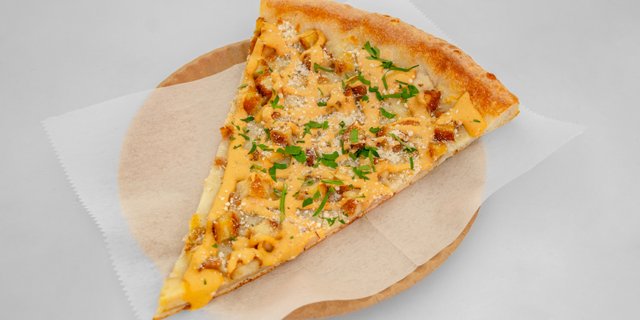 Chipotle Chicken Pizza