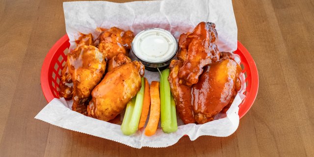 100-Piece Chicken Wings