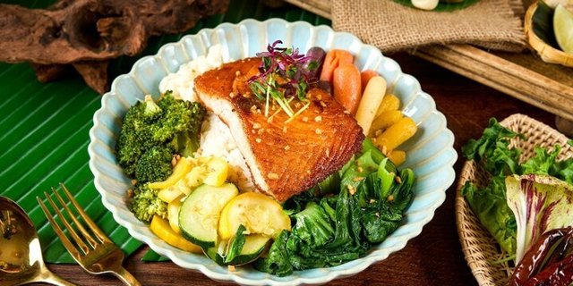 Salmon Rice Bowl