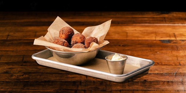 Cinnamon-Sugar Donut Holes