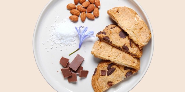 Chocolate Chunk Cookie