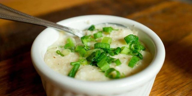 White Cheddar Grits